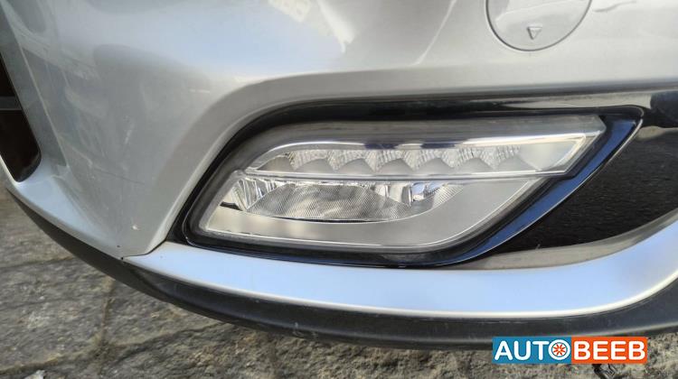 Lights Spotlight KIA Niro