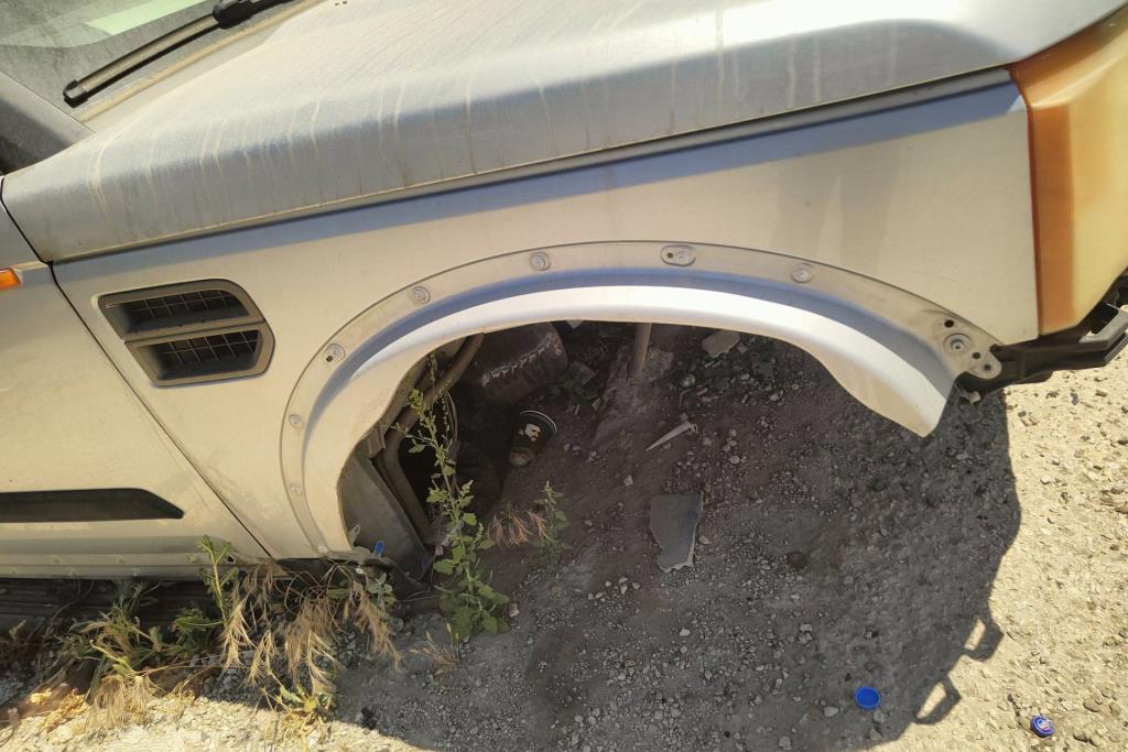 Body  Fenders  Land Rover Discovery