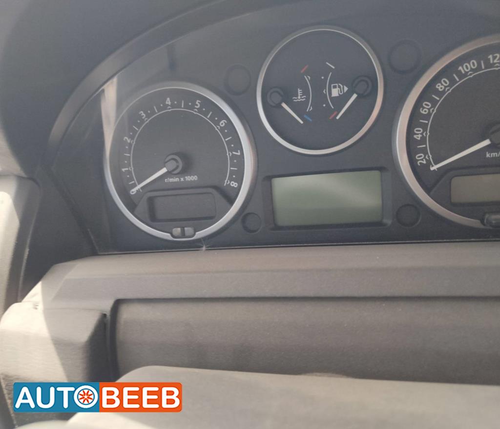 Cabin  Dashboard Land Rover Discovery