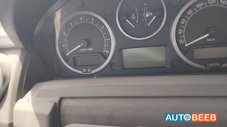 Cabin  Dashboard Land Rover Discovery