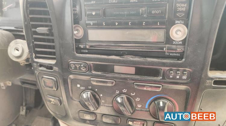 Cabin  Dashboard Toyota Land Cruiser