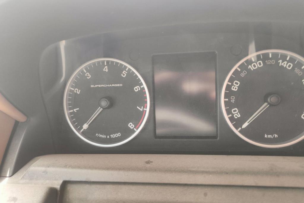 Cabin  Dashboard Land Rover Range Rover Sport