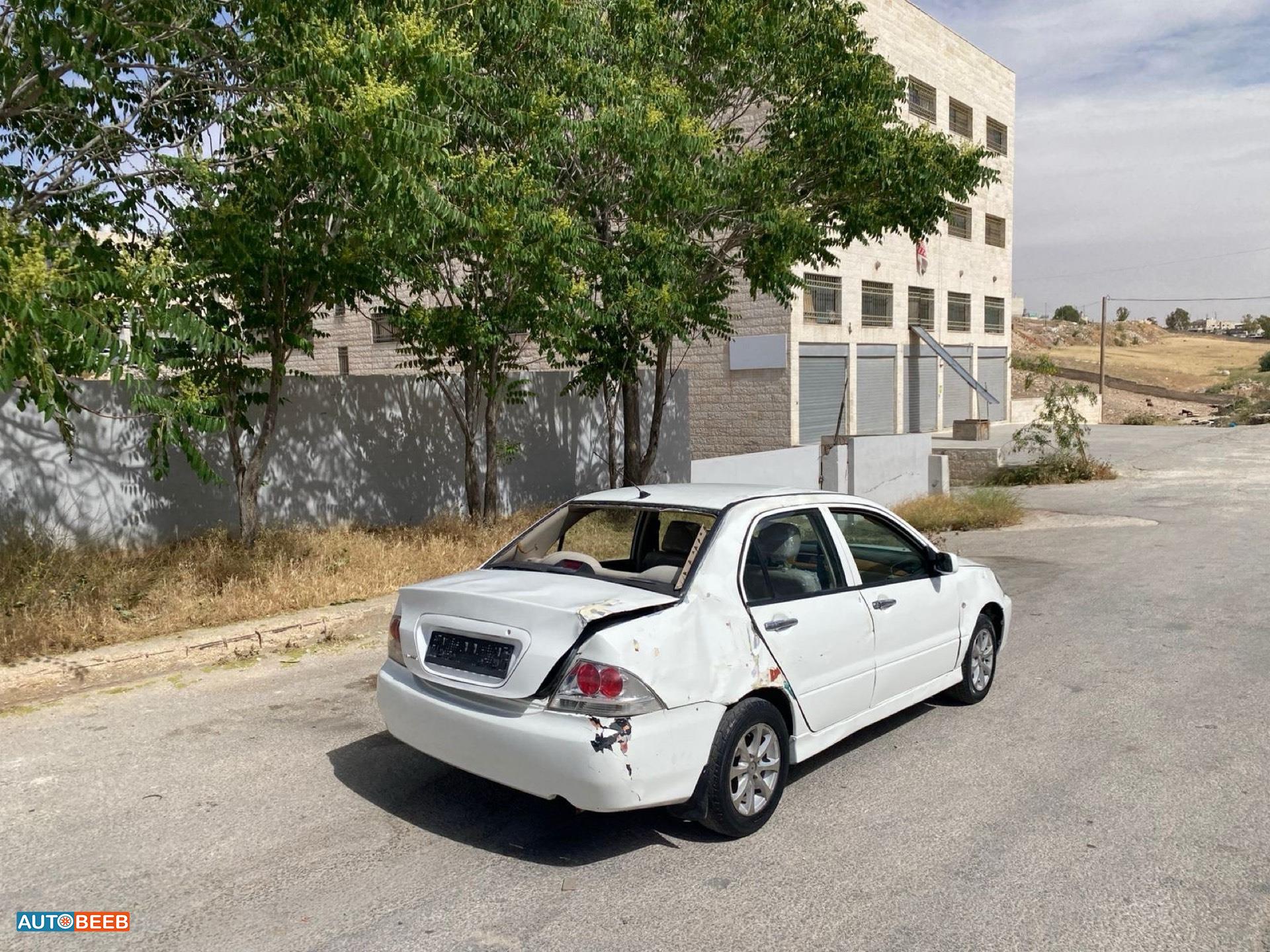 ميتسوبيشي لانسر 2010