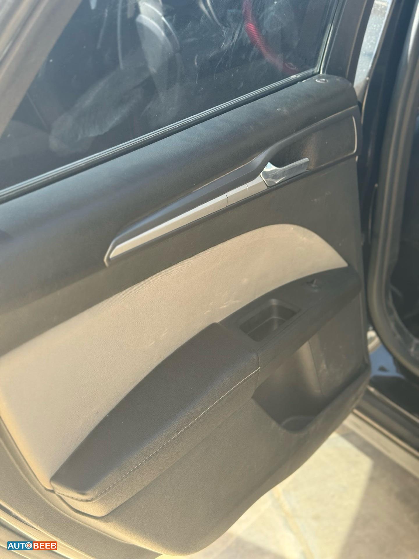 Ford Fusion 2015