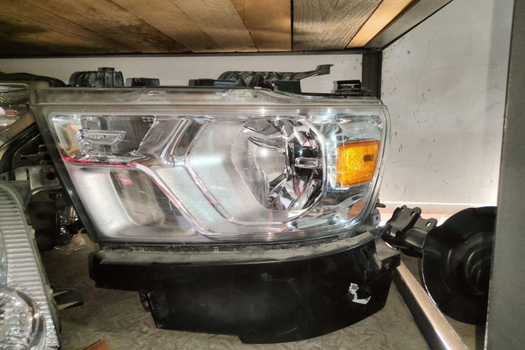 Lights Front light Dodge RAM