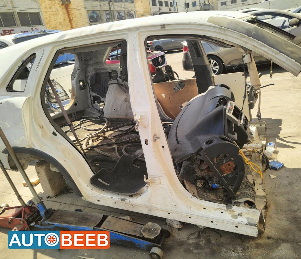 Body  Front clip KIA Sorento