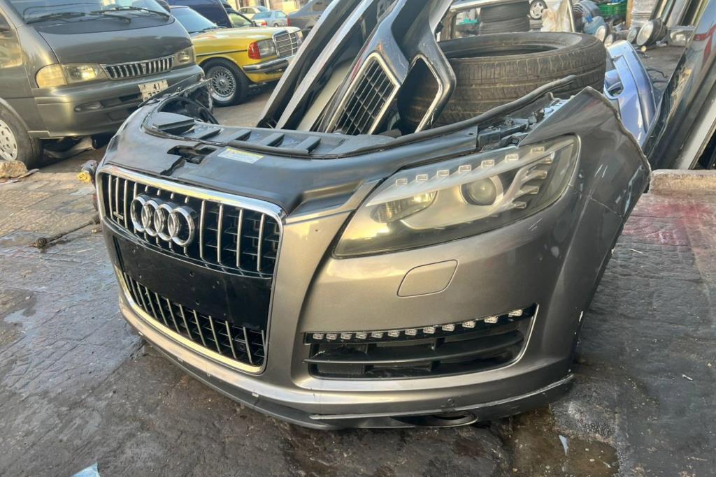 Body  Bumper Audi Q7