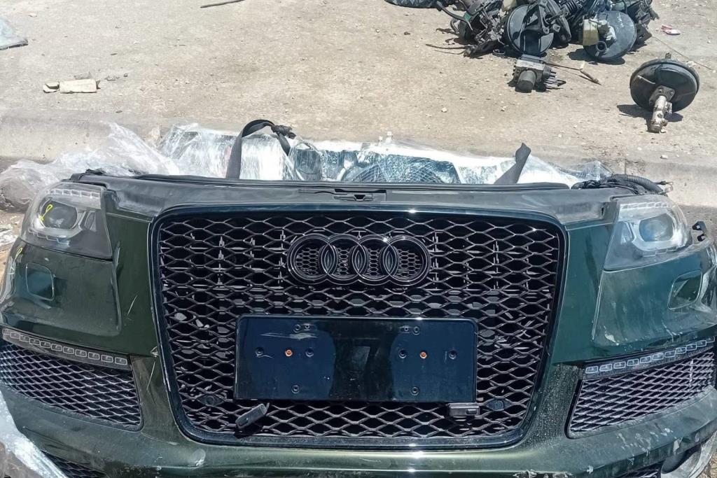 Body  Bumper Audi Q7