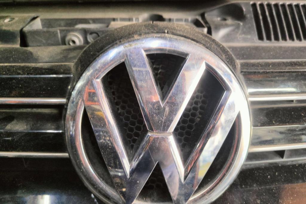Body  Emblems Volkswagen Golf MK