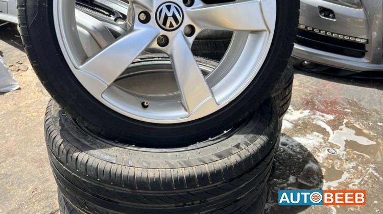 طقم جنطات مع كوشوك اودي A5 قياس 17 