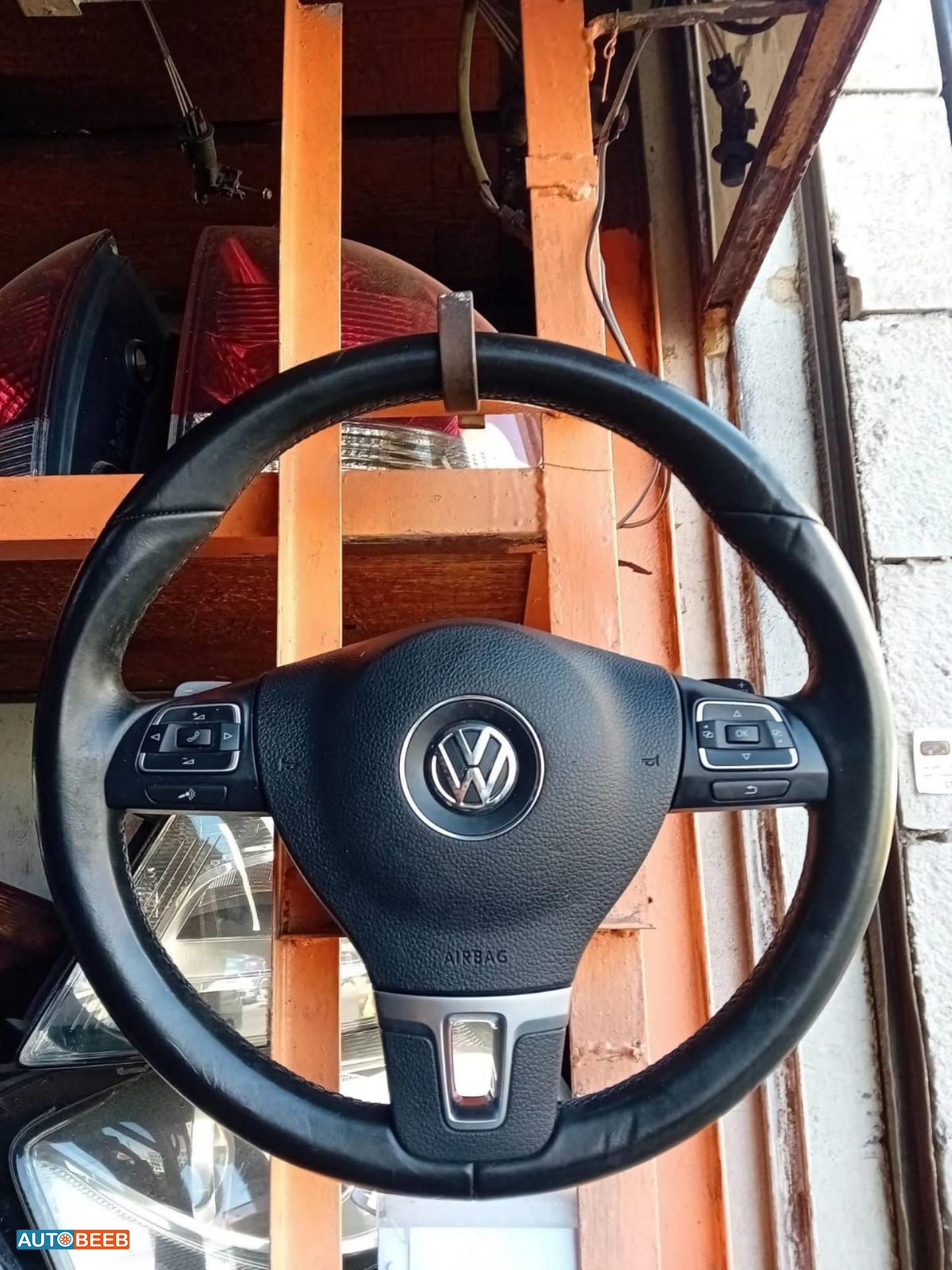 Cabin  Steering Wheel Volkswagen Passat