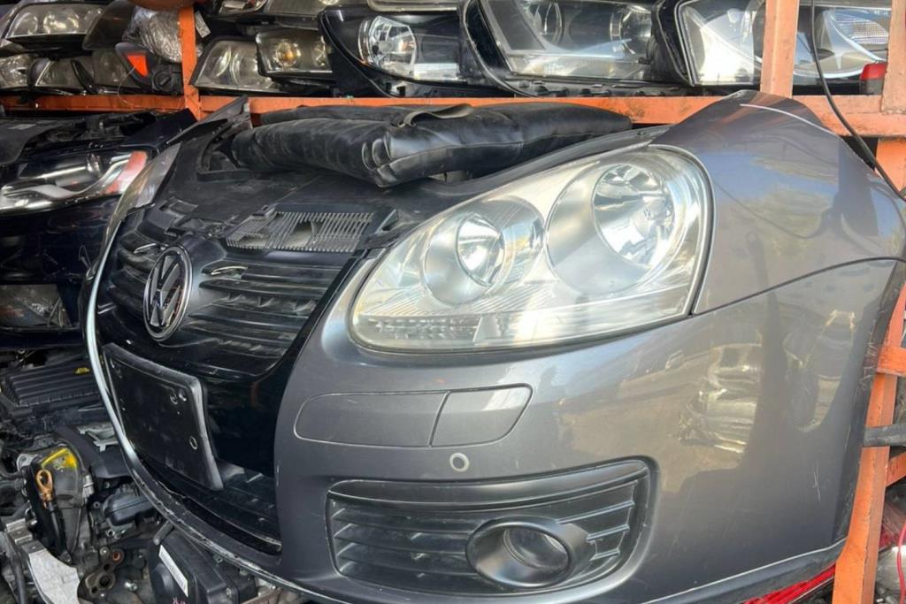 Body  Bumper Volkswagen Golf MK