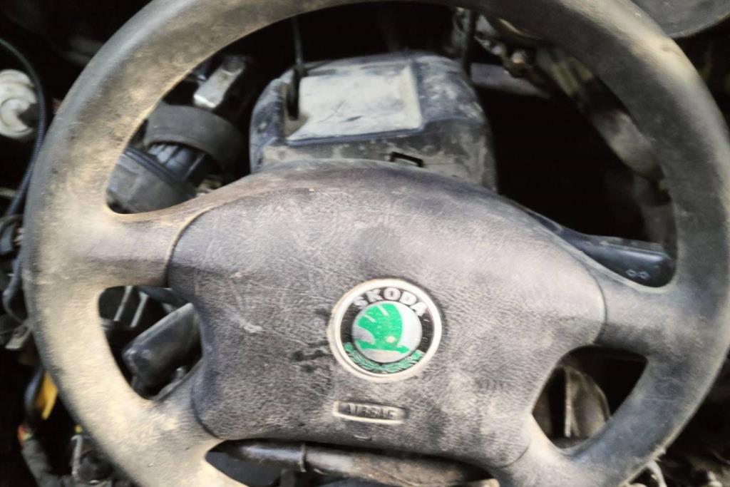 Cabin  Steering Wheel Skoda Octavia