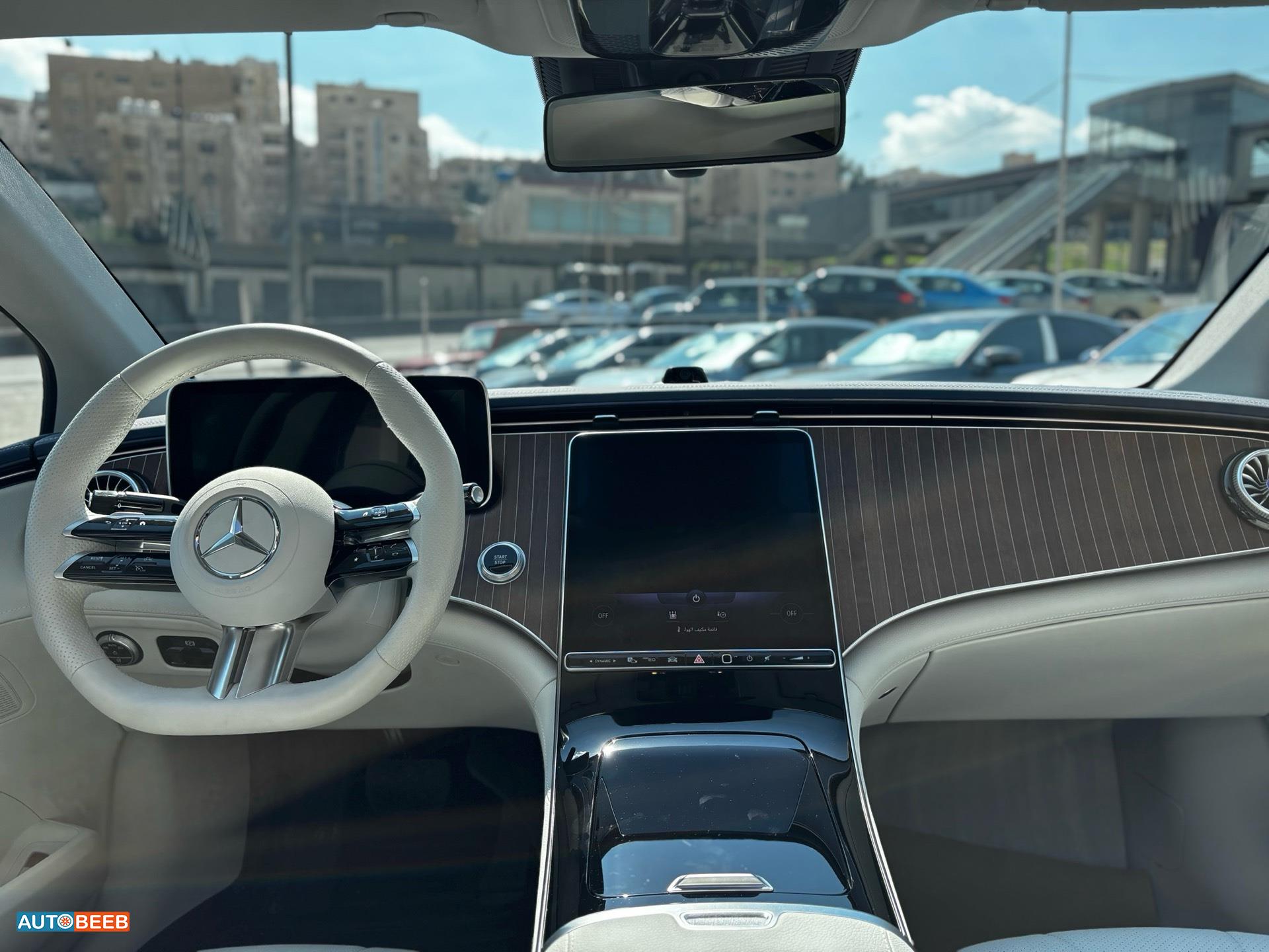 Mercedes Benz EQE350+ 2023