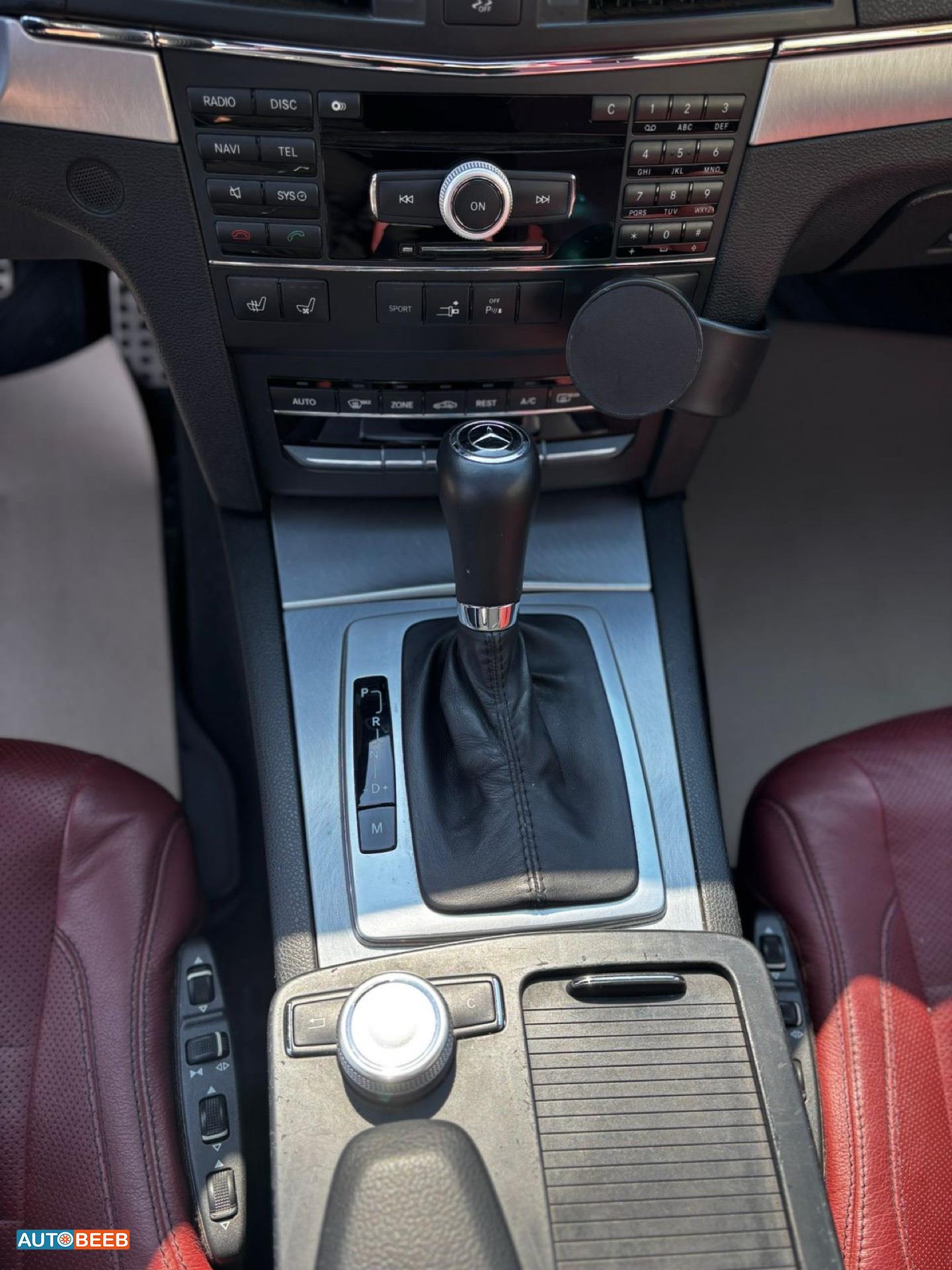 Mercedes Benz E350 2011