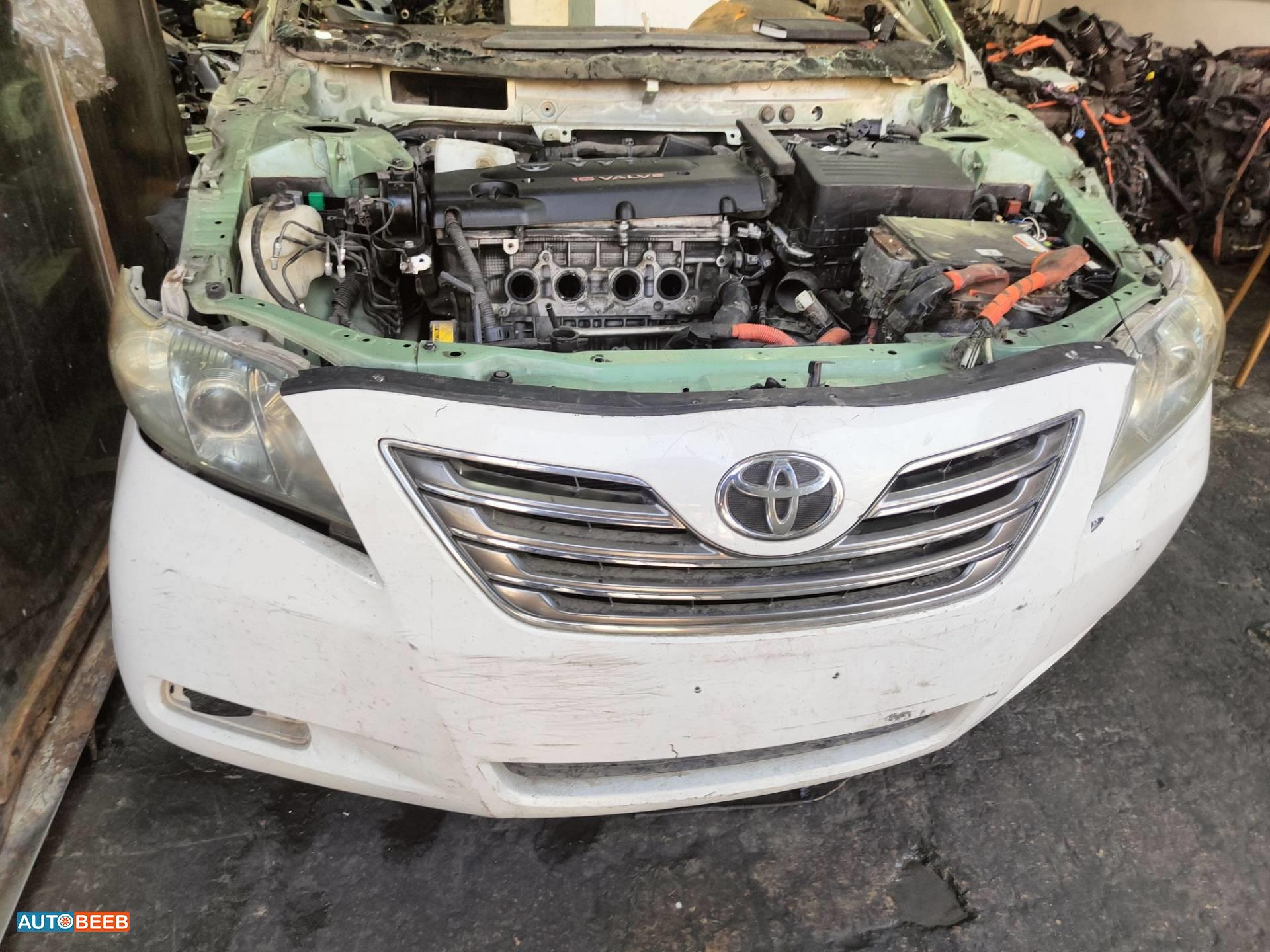 Body  Front clip Toyota Camry