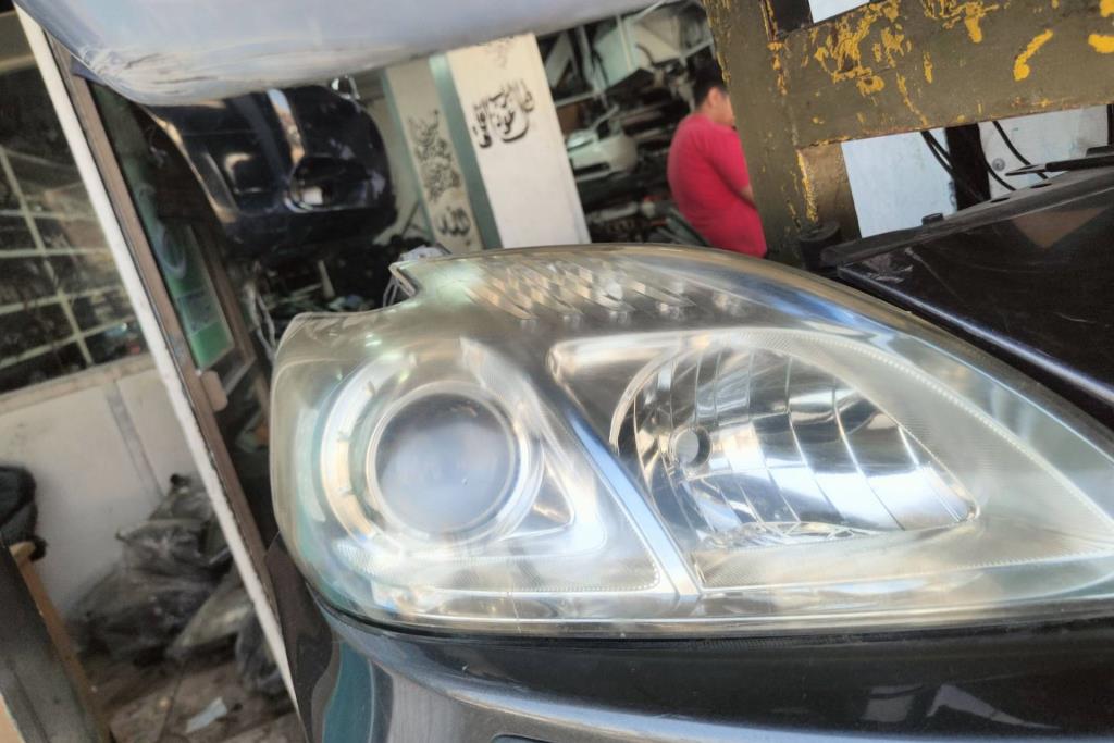 Lights Front light Toyota Prius