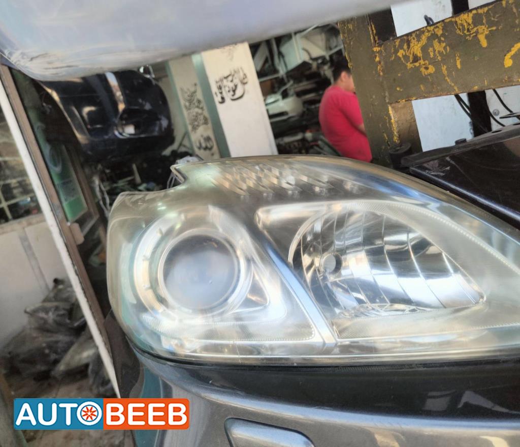 Lights Front light Toyota Prius