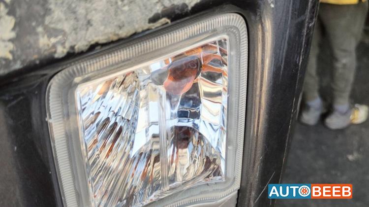 Lights Spotlight Toyota Prius