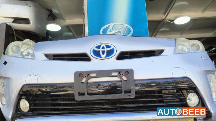 Body  Bumper Toyota Prius