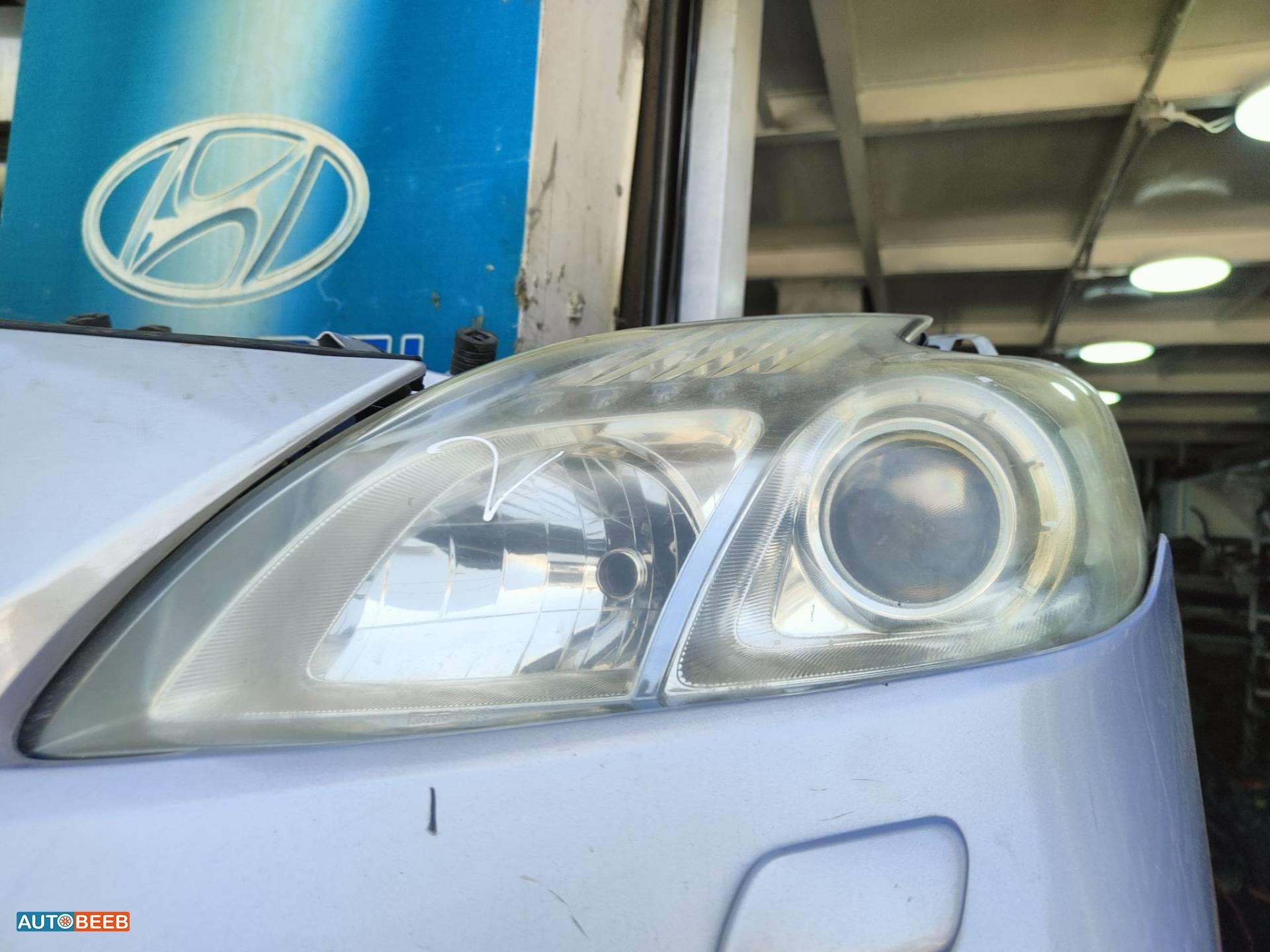 Lights Front light Toyota Prius