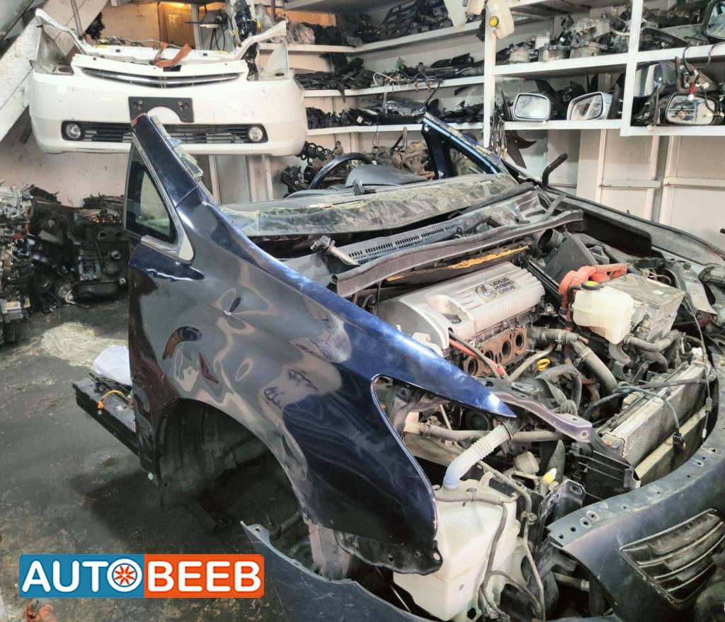 Body  Front clip Lexus HS250h