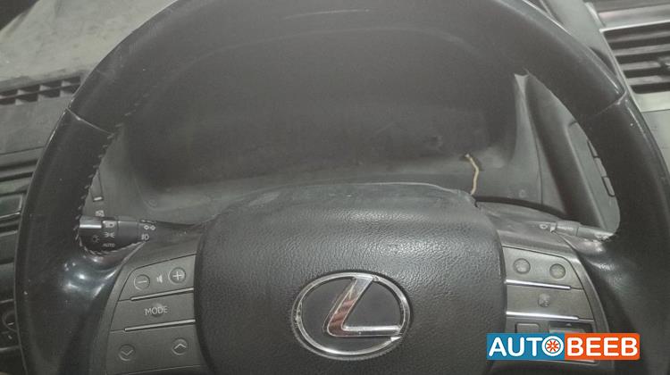 Cabin  Steering Wheel Lexus HS250h