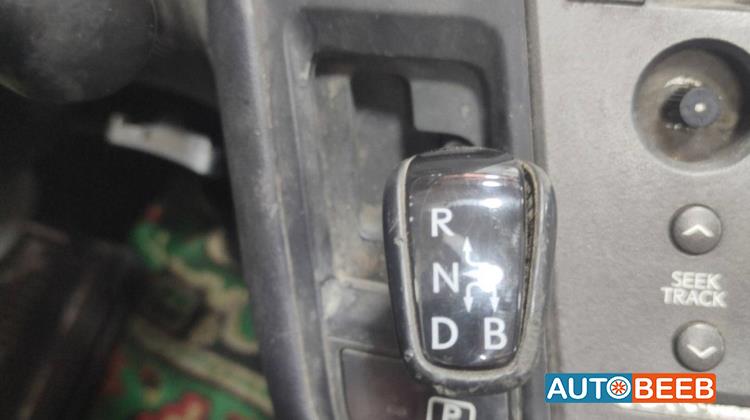 Cabin  Control buttons Lexus HS250h