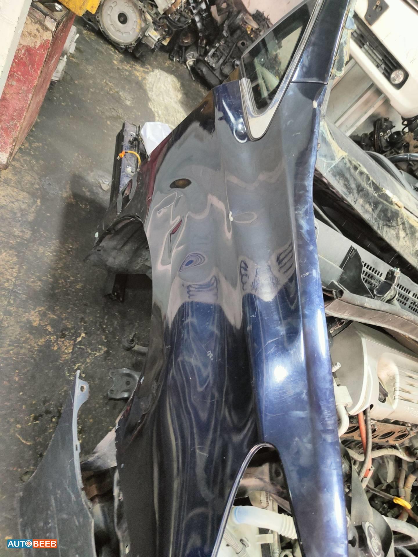 Body  Fenders  Lexus HS250h