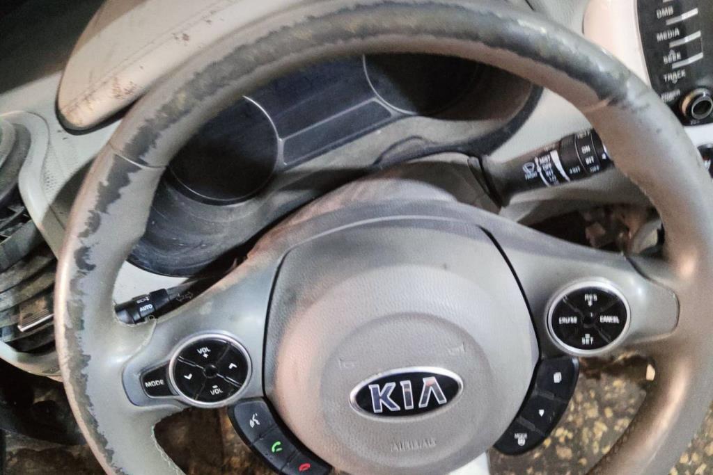 Cabin  Steering Wheel KIA Soul