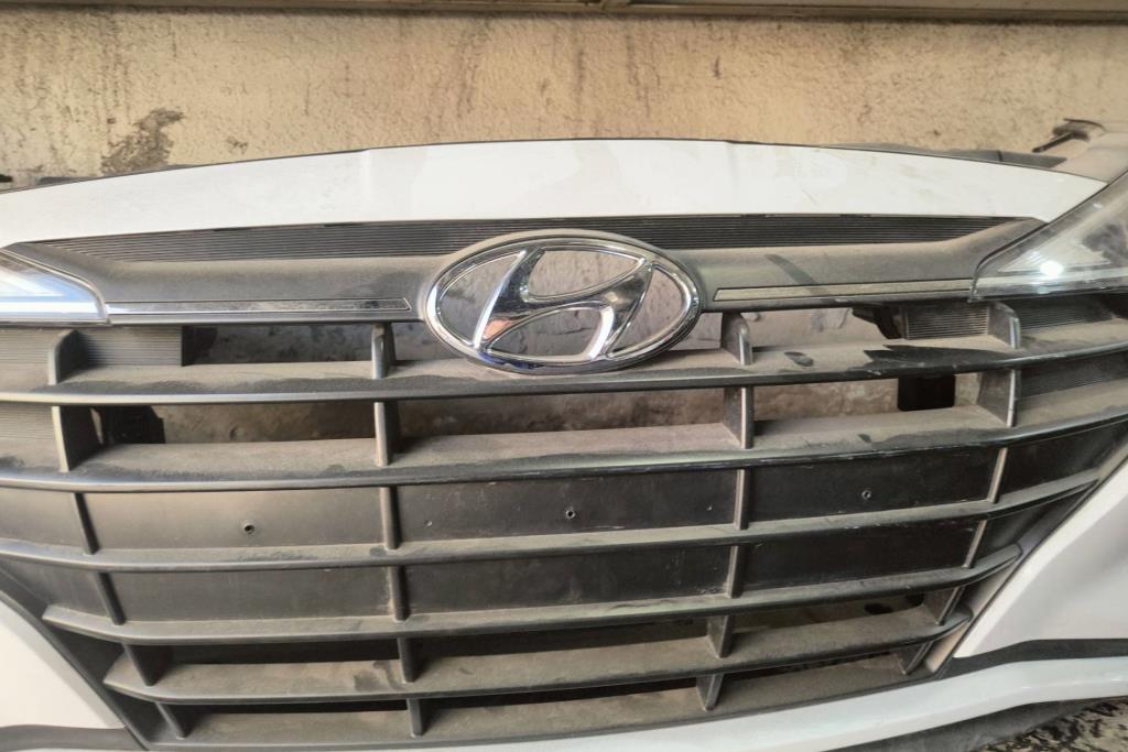 Body  Grilles Hyundai Avante