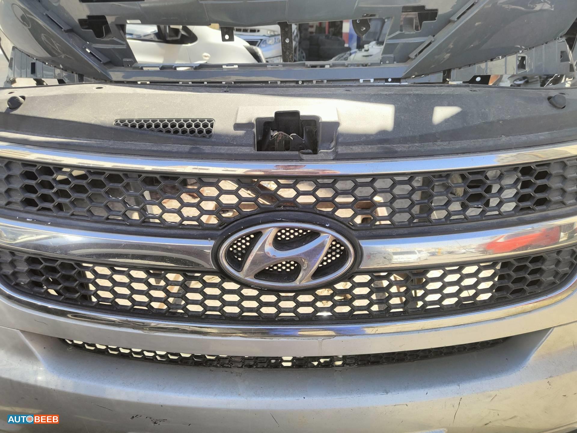 Body  Grilles Hyundai H1