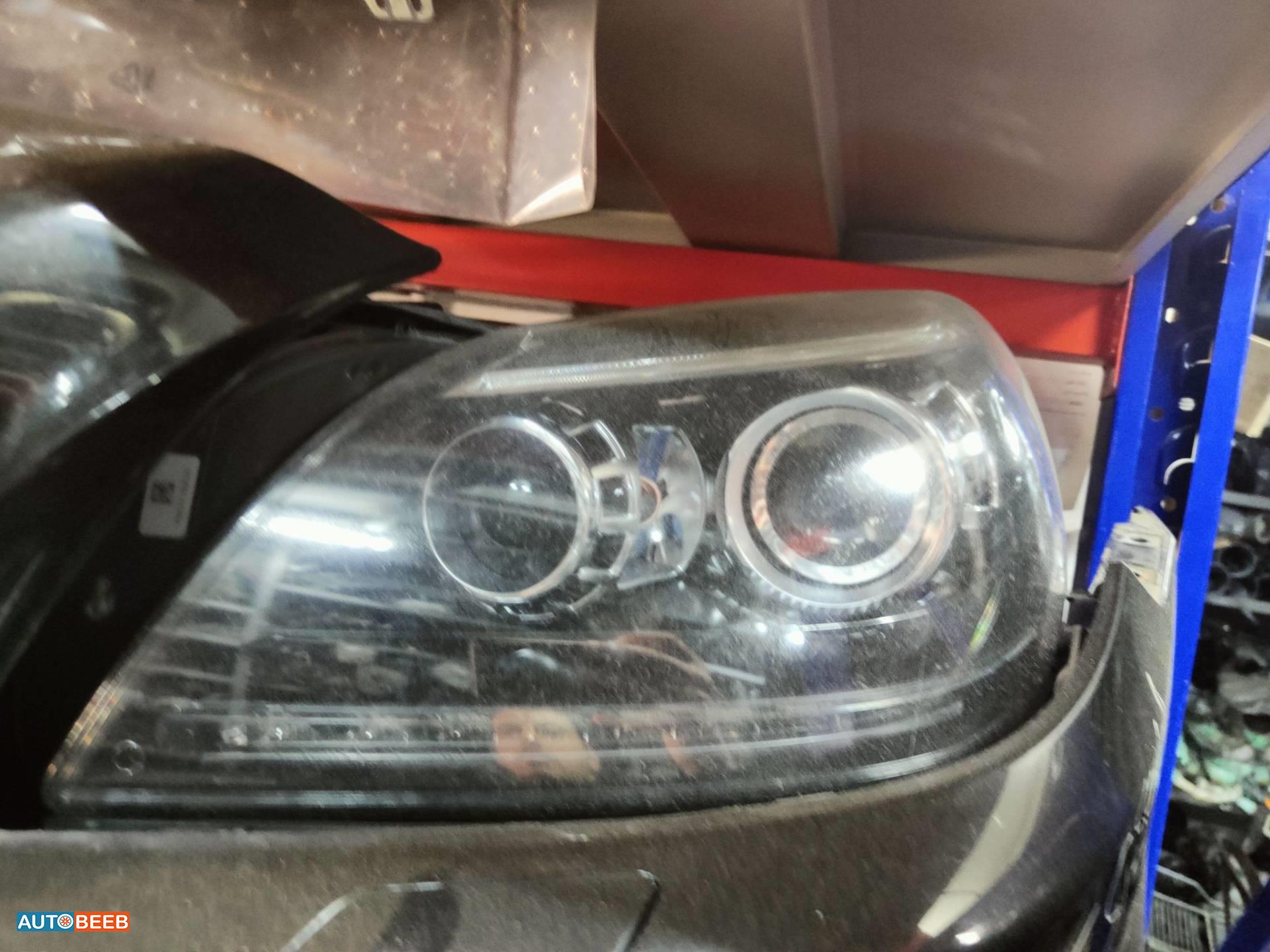 Lights Front light Mercedes Benz SLK200