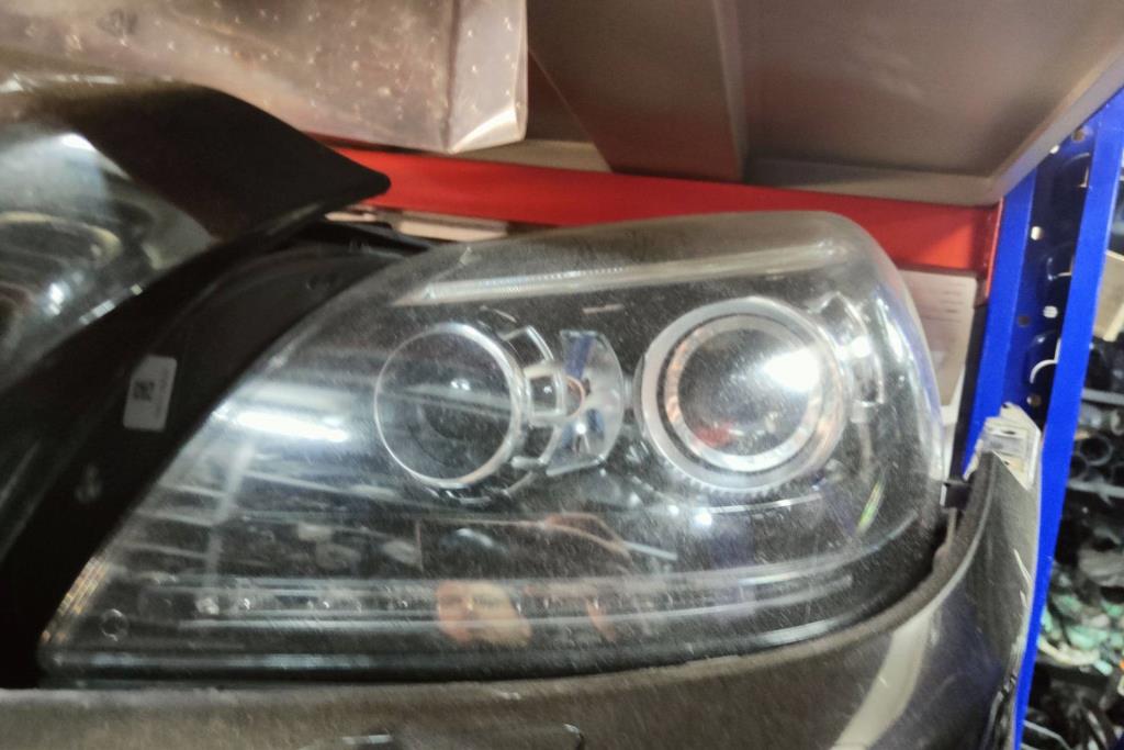 Lights Front light Mercedes Benz SLK200