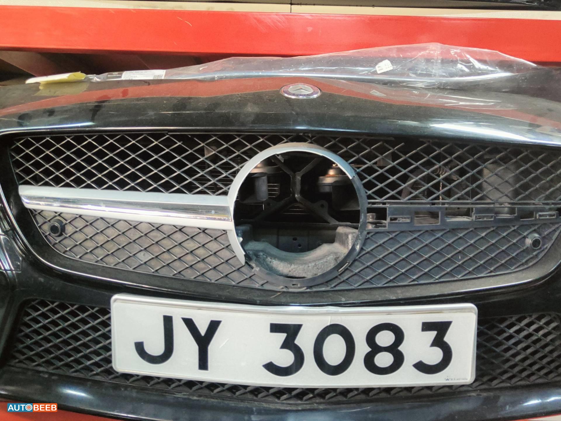 Body  Grilles Mercedes Benz SLK200