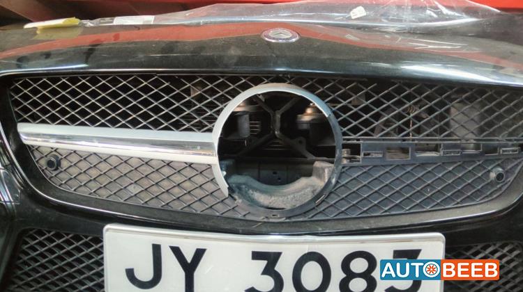 Body  Grilles Mercedes Benz SLK200