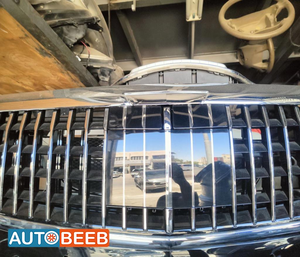 Body  Grilles Mercedes Benz Maybach
