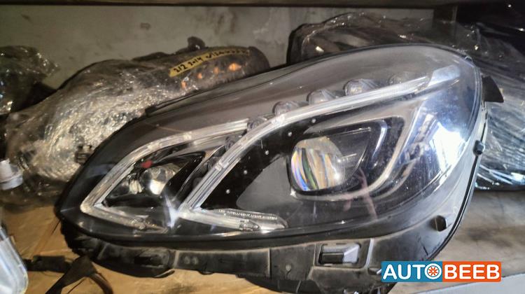 Lights Front light Mercedes Benz E200