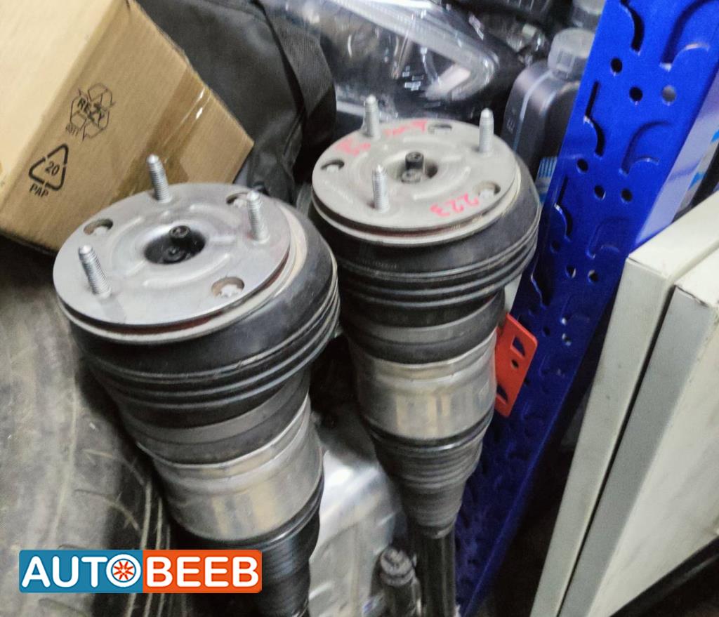 صنوبرص خلفي مرسيدس S560 2023 2024