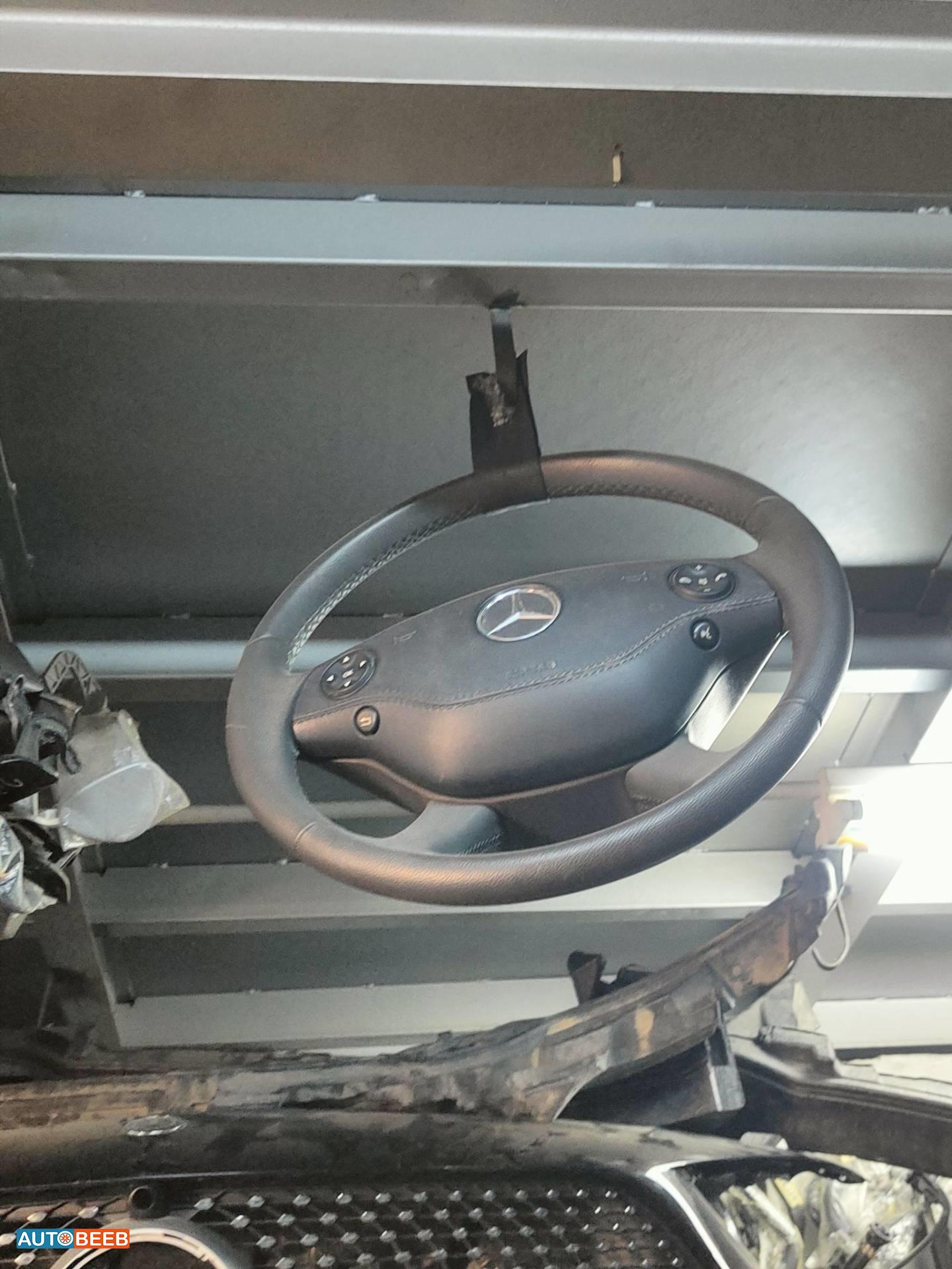 Cabin  Steering Wheel Mercedes Benz S350