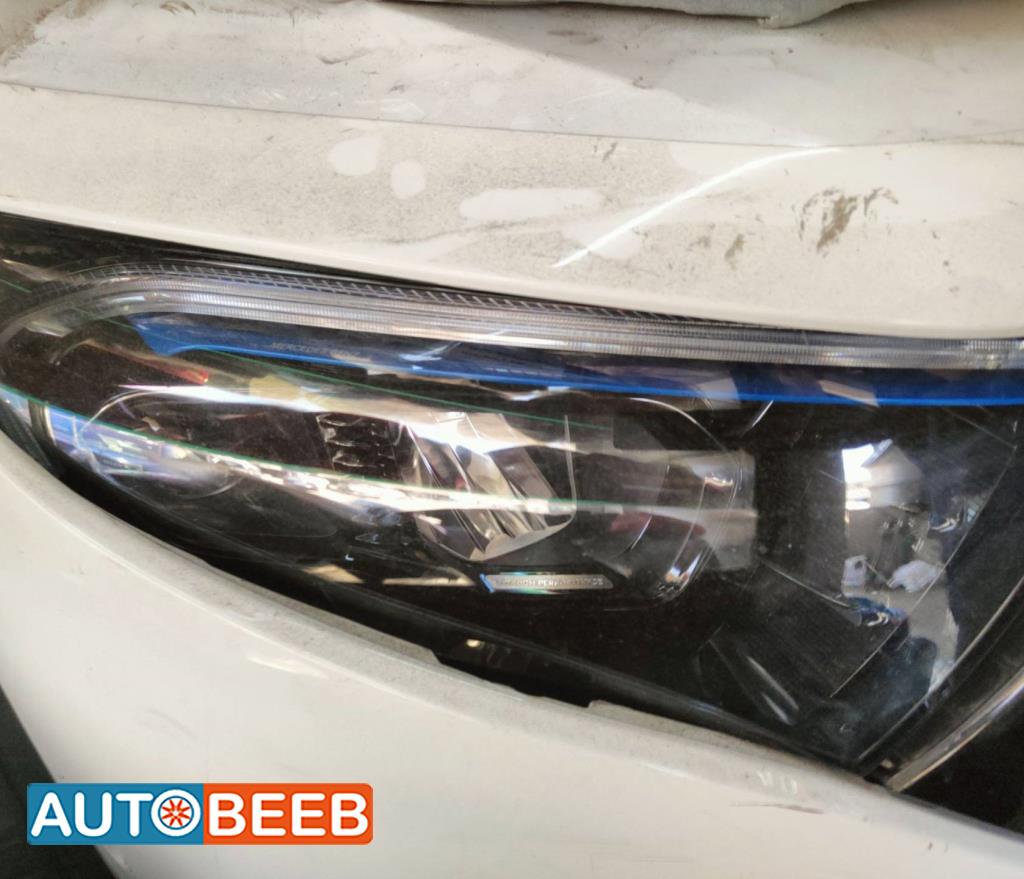 Lights Front light Mercedes Benz EQA250