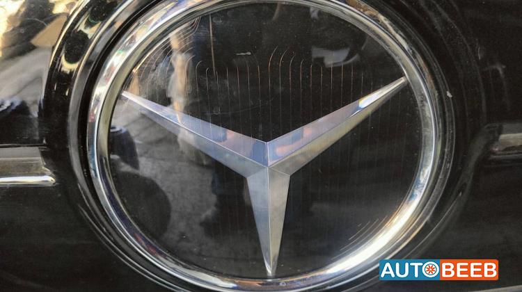 Body  Emblems Mercedes Benz EQA250