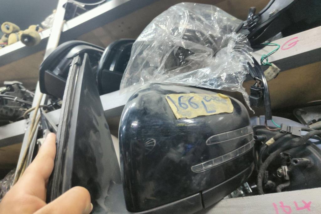Body  Wing Mirror Mercedes Benz ML230