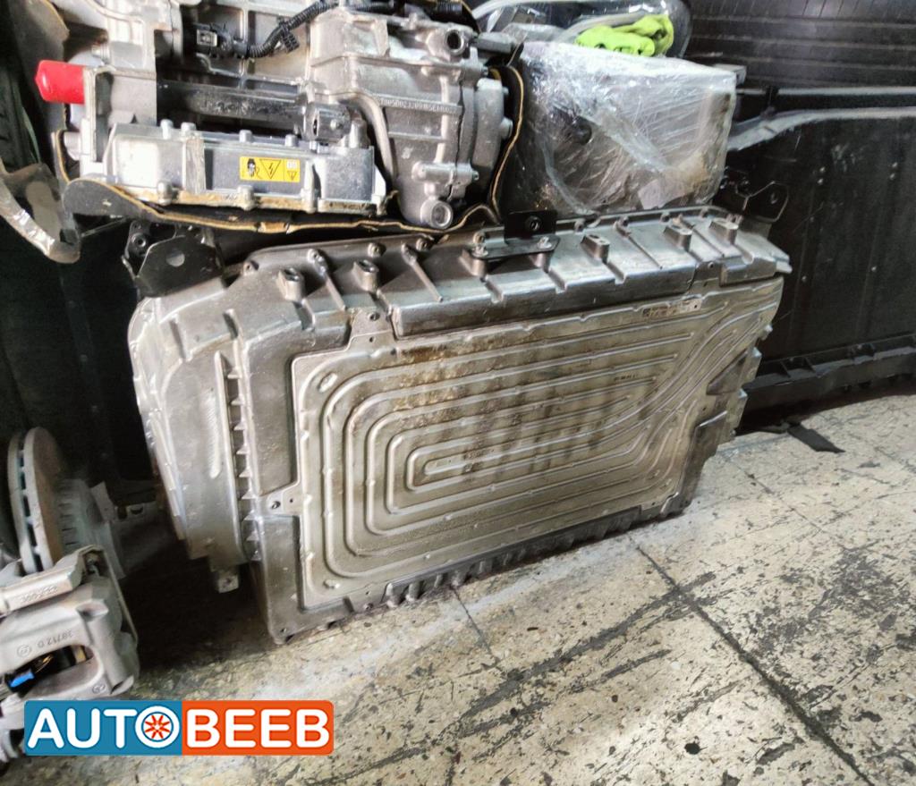 Electrical  Hybrid battery Mercedes Benz GLC200