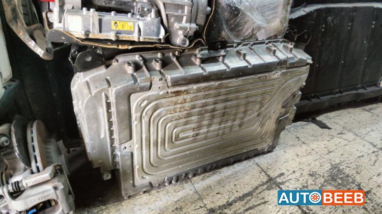 Electrical  Hybrid battery Mercedes Benz GLC200