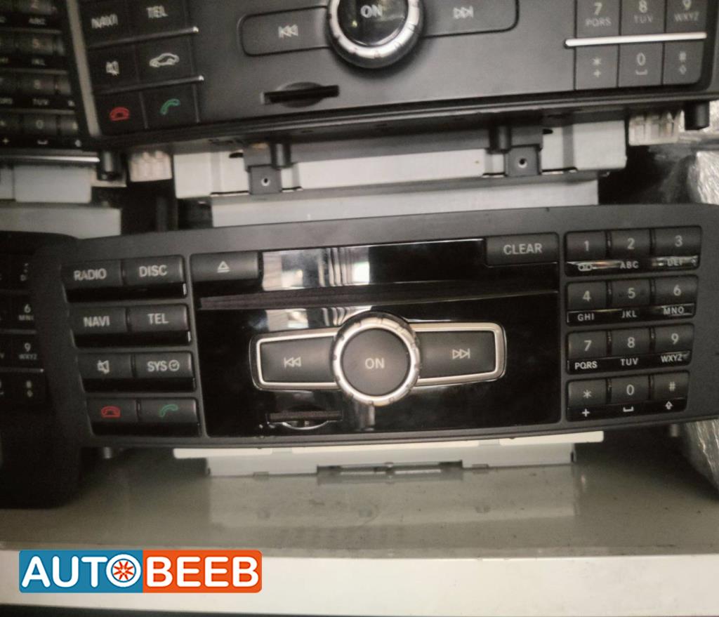 Electronics MP3 Player Mercedes Benz ML230
