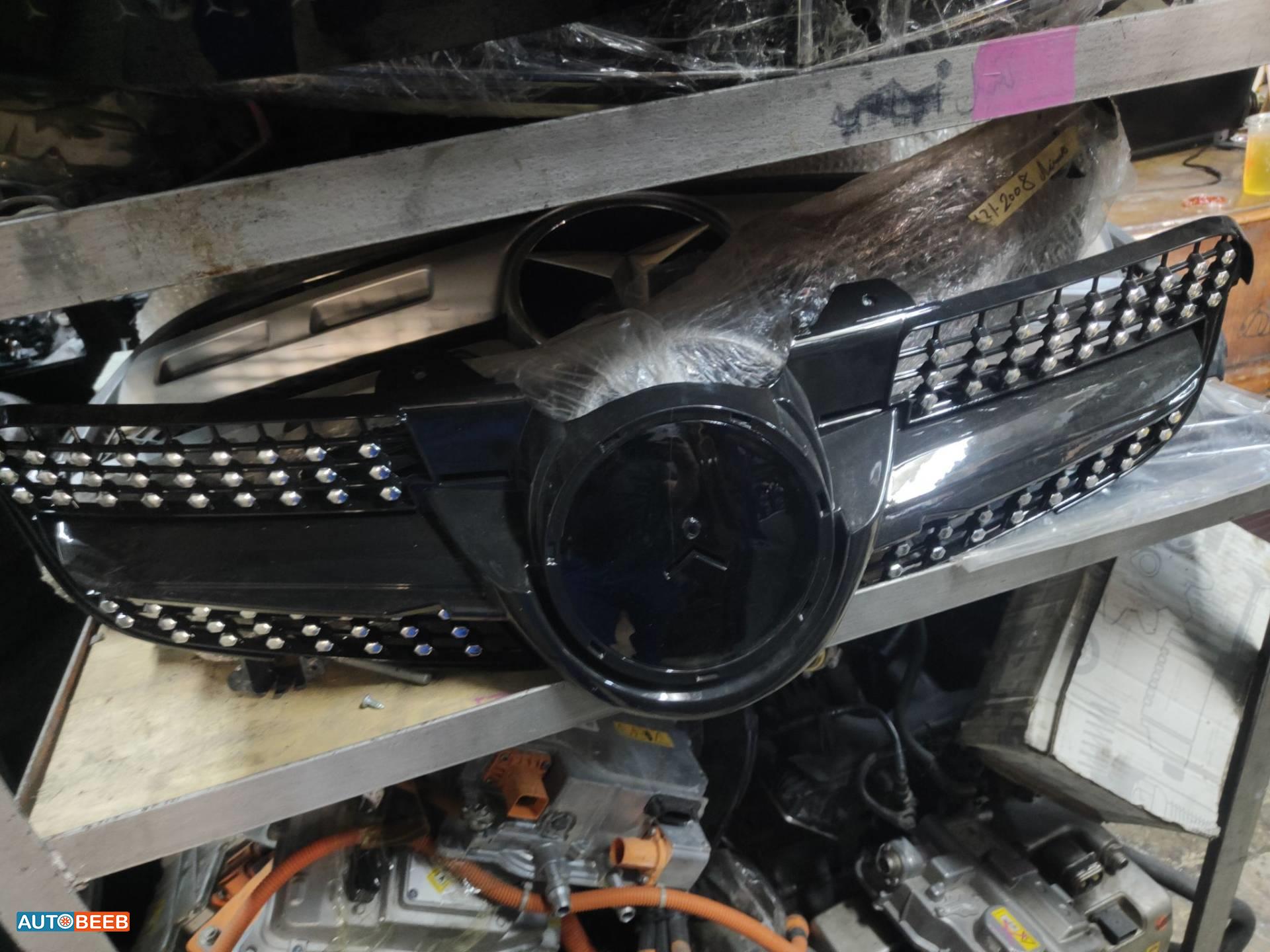 Body  Grilles Mercedes Benz SLK200