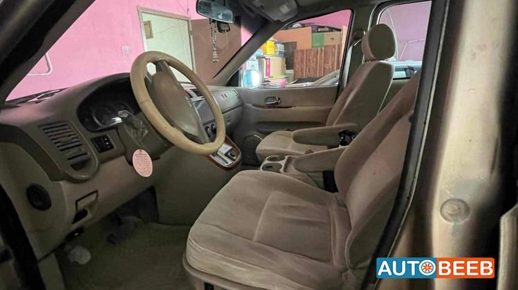 KIA Carnival 2004
