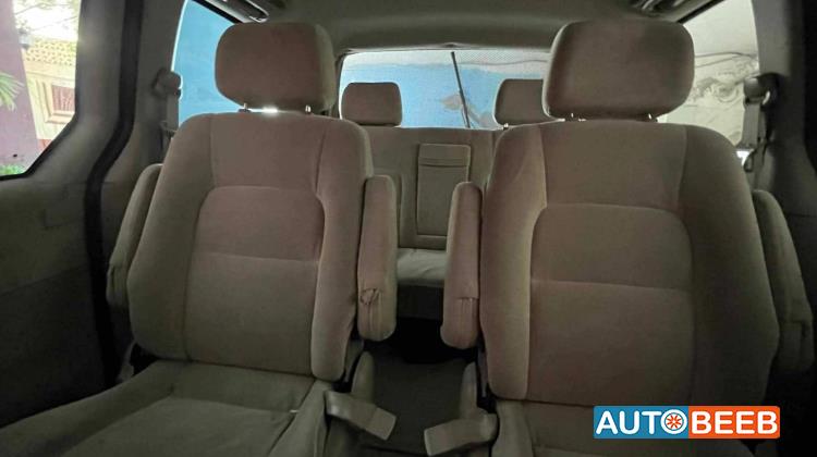 KIA Carnival 2004