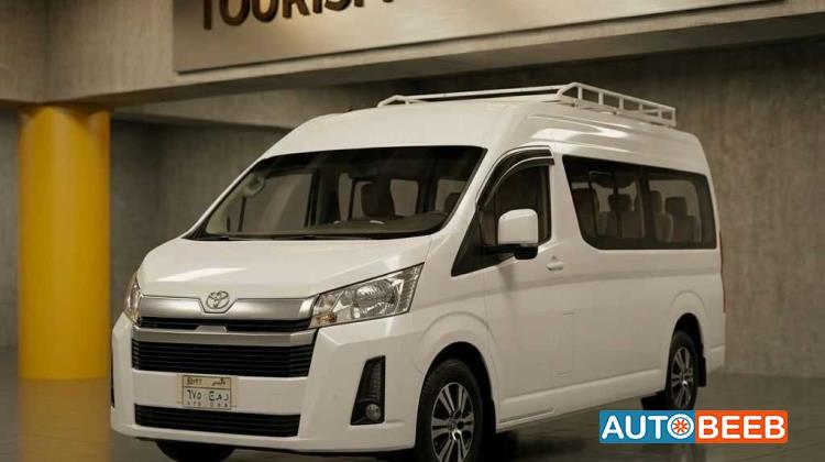 Toyota Hiace 2023